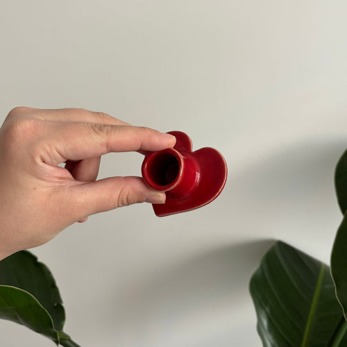 Bougeoir rouge, en forme de cœur en céramique
