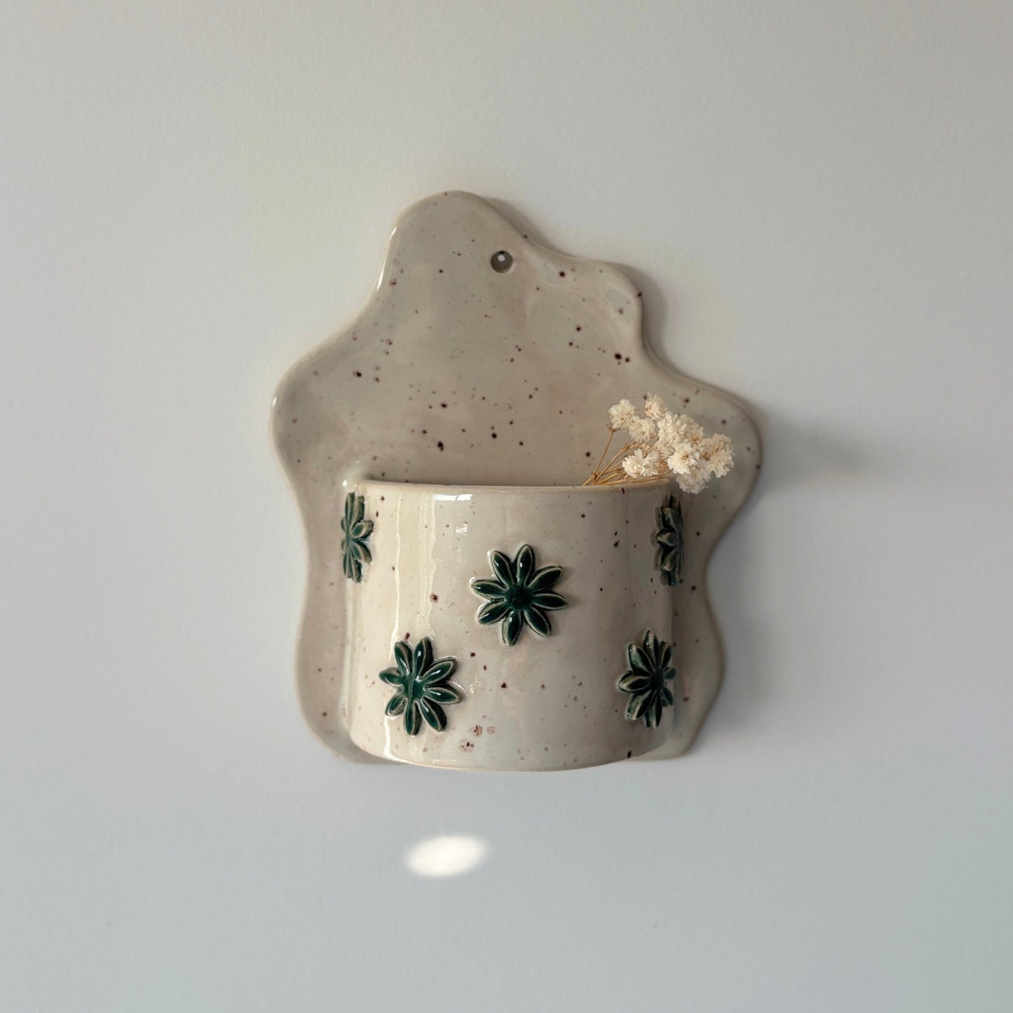 Vase mural fleurs vertes Amélie Floch